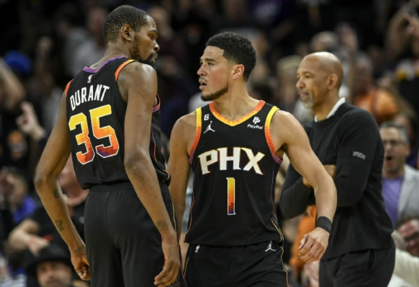 开云体育在线-墨西哥轻取乌拉圭，孔蒂一己之力扛起全队